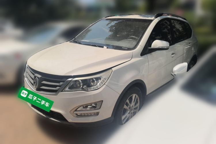 Used Baojun 560 2015 1.8L manual Comfort trim level Guazi used car, China used car export, Used car for sale, Used cars, Cheapest cars for sale
