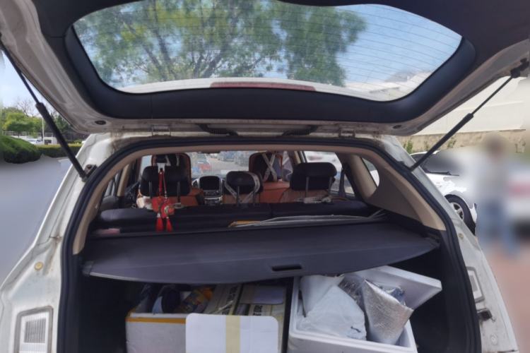Used Baojun 560 2015 1.8L Manual Elite Edition Trunk