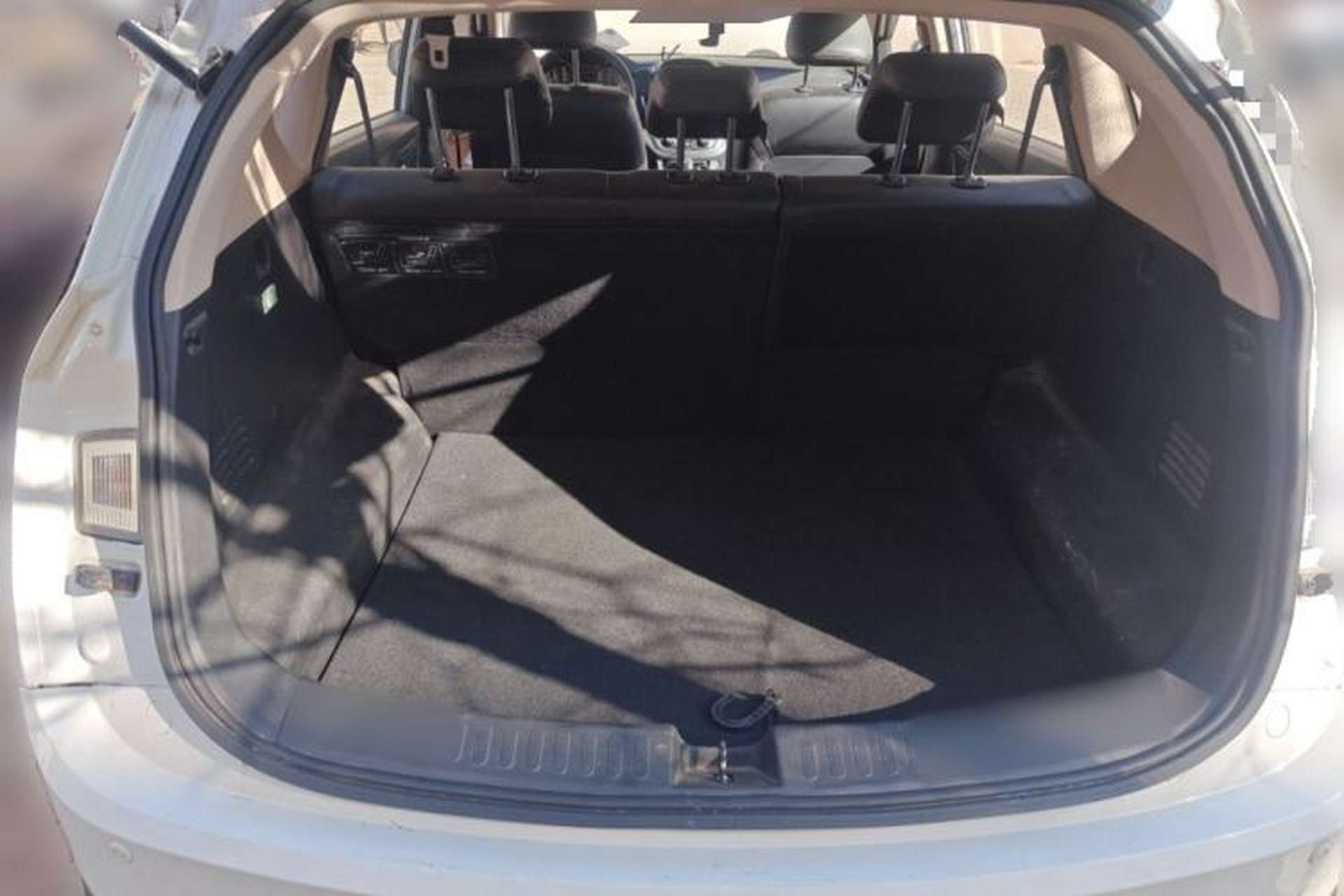 Used Baojun 560 2015 1.8L Manual Elite Edition Trunk
