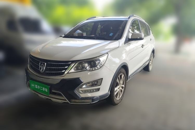 Used Baojun 560 2015 1.8L Manual Elite Edition Guazi used car, China used car export, Used car for sale, Used Baojun cars, Cheapest cars for sale