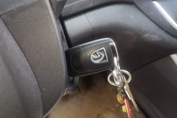 Used Baojun 560 2015 1.8L manual Comfort trim level Vehicle Key