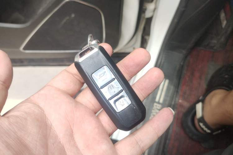 Used Baojun 560 2015 1.8L manual luxury version Vehicle Key