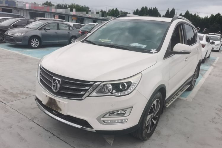 Used Baojun 560 2015 1.8L manual luxury version Guazi used car, China used car export, Used car for sale, Used cars, Cheapest cars for sale