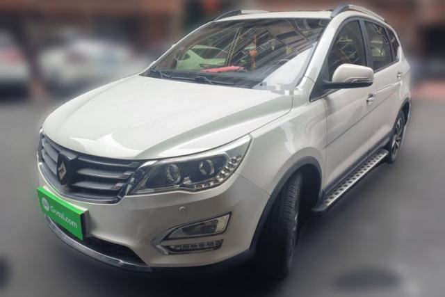 Used Baojun 560 2015 1.8L manual luxury version