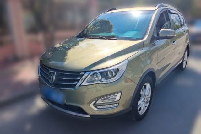 Used Baojun 560 2015 1.8L Manual Elite Edition