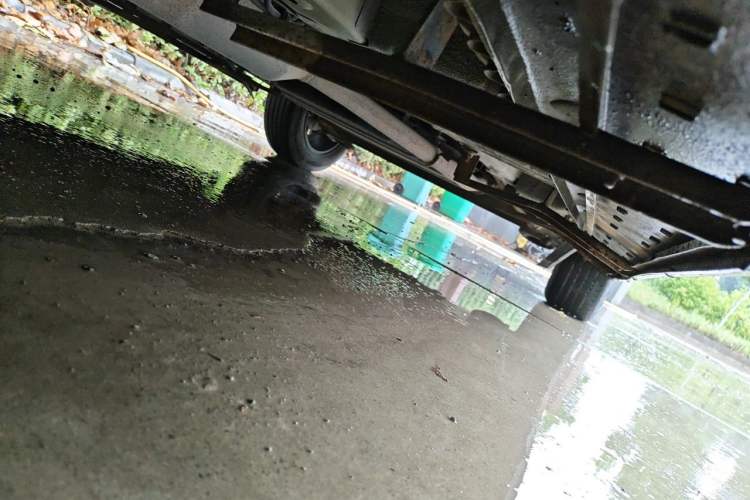 Used Baojun 560 2015 1.8L manual luxury version Chassis Front Left