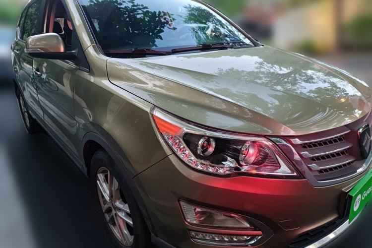 Used Baojun 560 2015 1.8L Manual Elite Edition Front Right 45 Deg