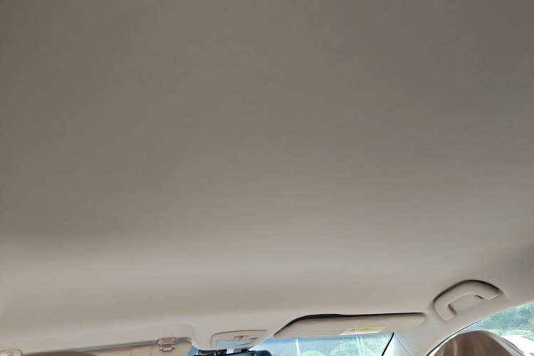 Used Baojun 560 2015 1.8L Manual Elite Edition Headliner