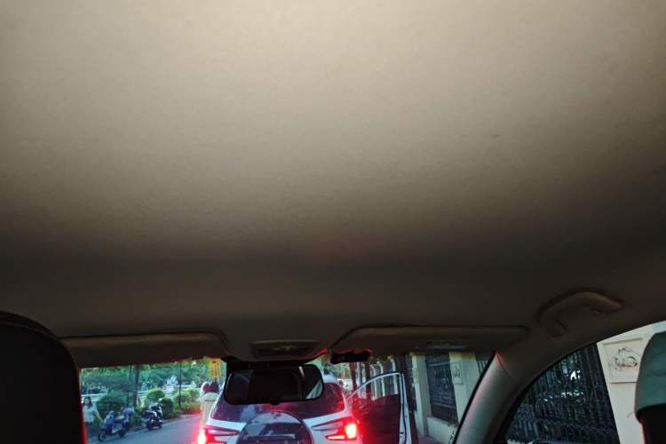Used Baojun 560 2015 1.8L Manual Elite Edition Headliner