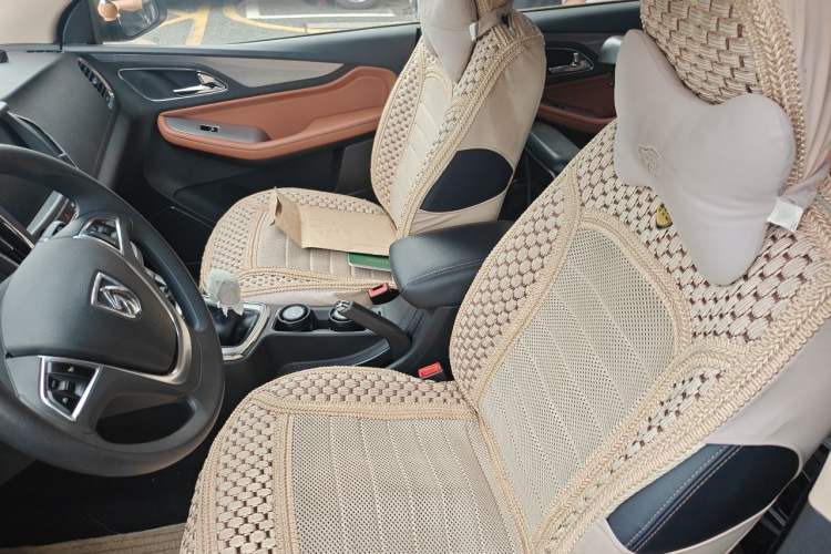 Used Baojun 560 2015 1.8L Manual Elite Edition Left Front Seat