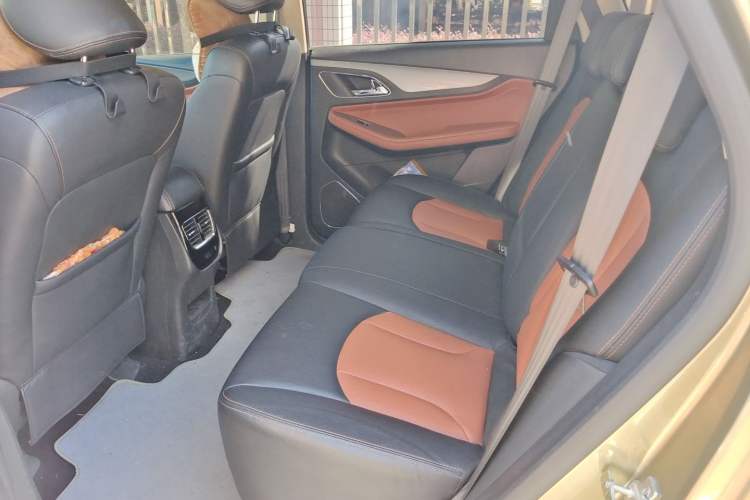 Used Baojun 560 2015 1.8L Manual Elite Edition Left Rear Seat