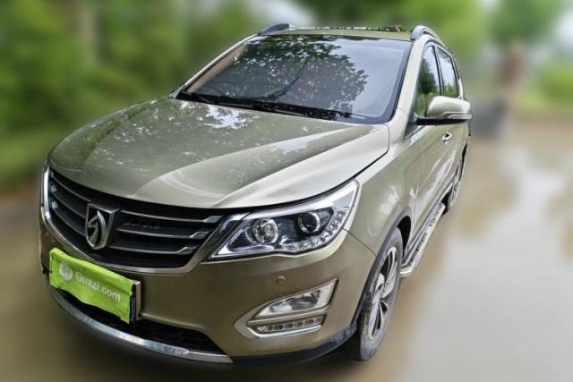 Used Baojun 560 2015 1.8L manual luxury version