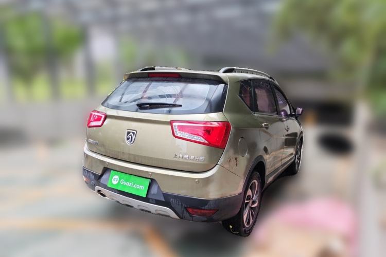 Used Baojun 560 2015 1.8L manual luxury version Rear Right 45 Deg
