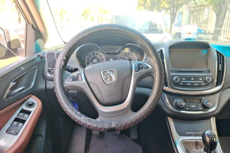 Used Baojun 560 2015 1.8L Manual Elite Edition Steering Wheel