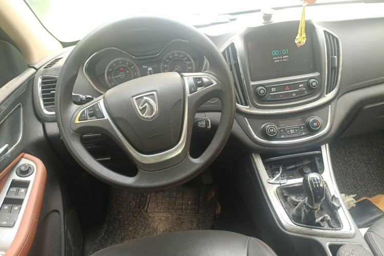 Used Baojun 560 2015 1.8L Manual Elite Edition Steering Wheel