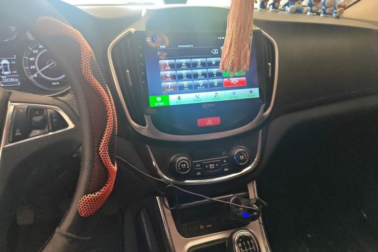 Used Baojun 560 2016 1.8L Manual Luxury Edition Audio And AC Panel
