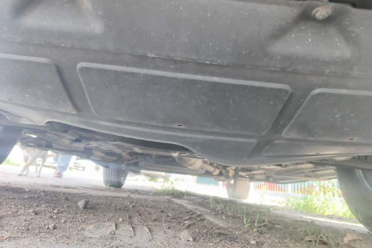 Used Baojun 560 2016 1.8L iAMT Luxury Model Chassis Front
