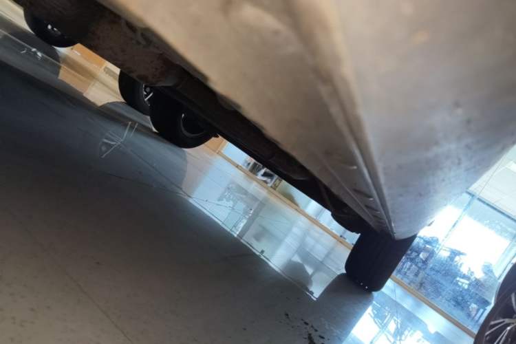 Used Baojun 560 2016 1.8L iAMT Luxury Model Chassis Front Left