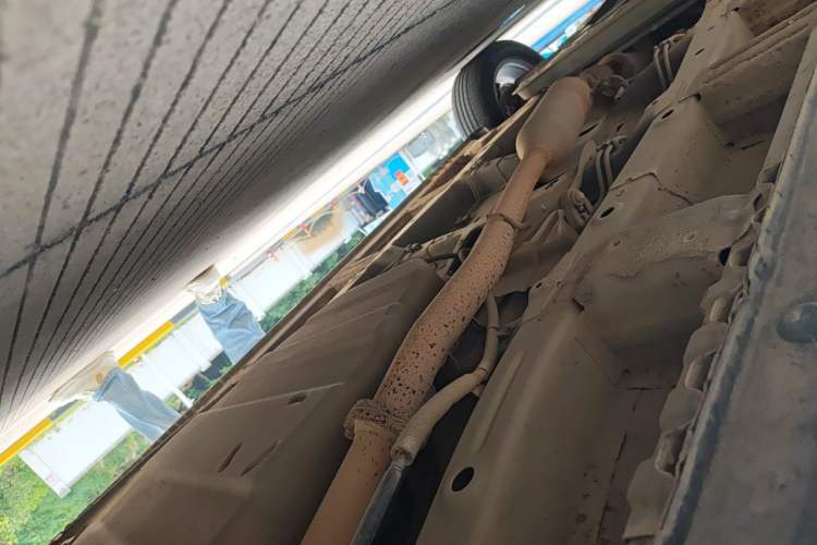Used Baojun 560 2016 1.8L iAMT Luxury Model Chassis Rear Left