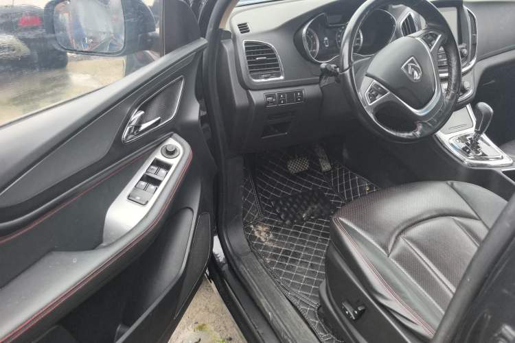 Used Baojun 560 2016 1.8L iAMT Luxury Model Driver Seat
