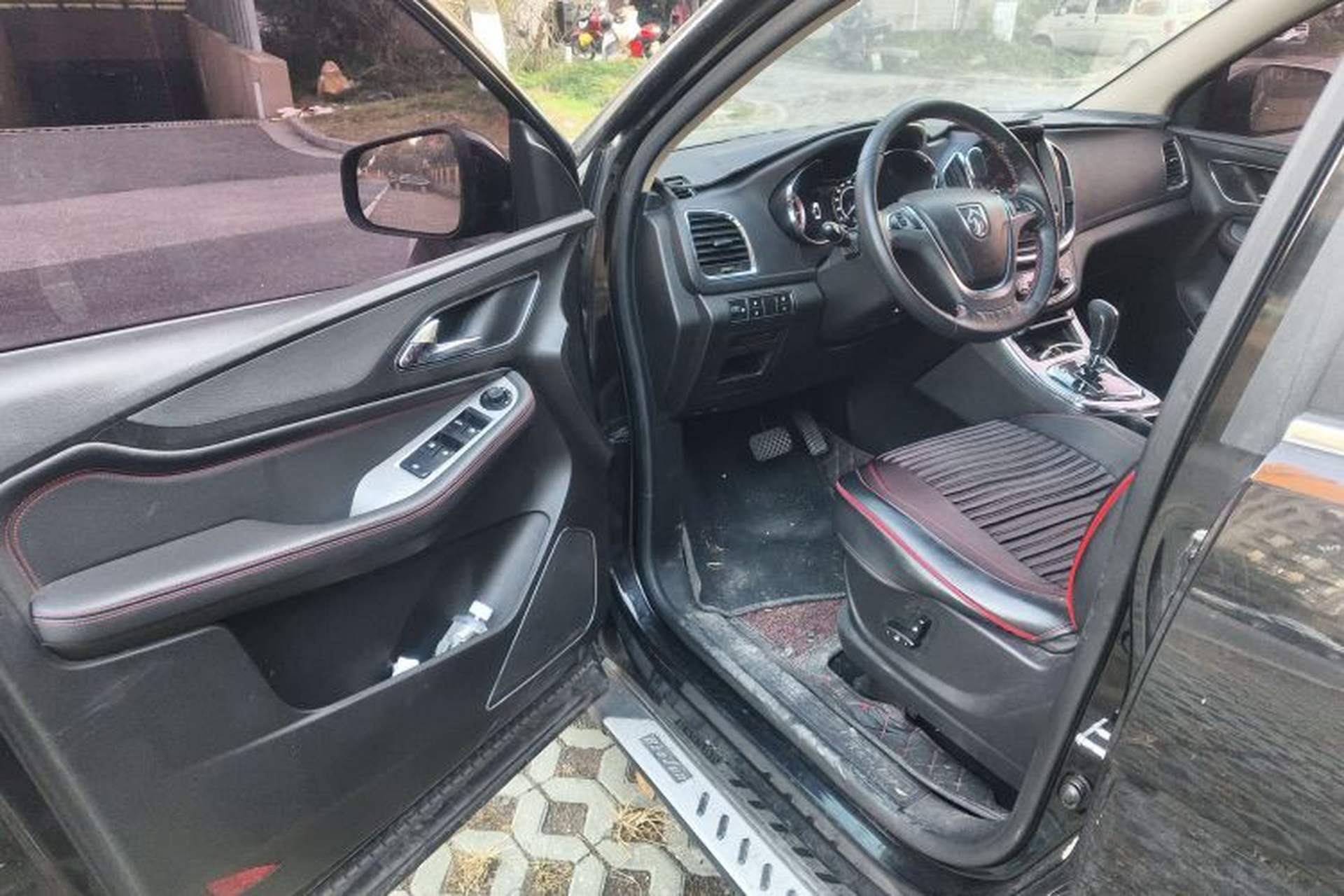 Used Baojun 560 2016 1.8L iAMT Luxury Model Driver Seat