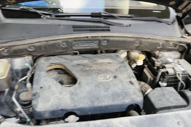 Used Baojun 560 2016 1.8L iAMT Luxury Model Engine Bay