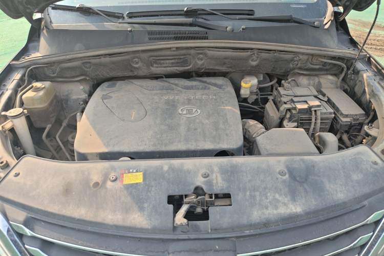 Used Baojun 560 2016 1.8L Manual Luxury Edition Engine Bay