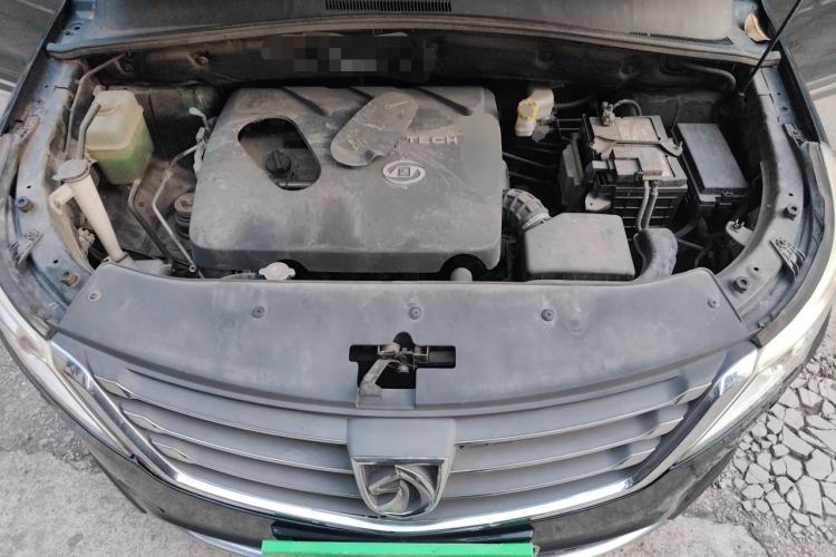 Used Baojun 560 2016 1.8L Manual Luxury Edition Engine Bay