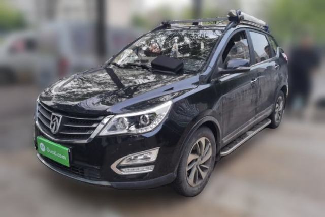 Used Baojun 560 2016 1.8L Manual Luxury Edition