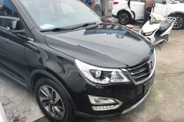 Used Baojun 560 2016 1.8L iAMT Luxury Model Exterior 1