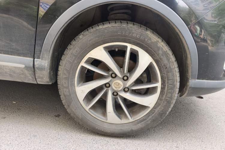 Used Baojun 560 2016 1.8L iAMT Luxury Model Exterior 1