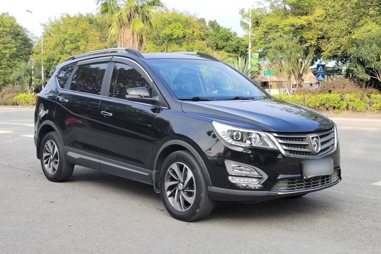 Used Baojun 560 2016 1.5T Manual Luxury Model Exterior 2
