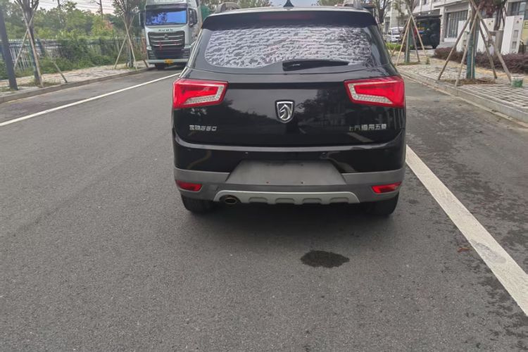 Used Baojun 560 2016 1.8L iAMT Luxury Model Exterior 4