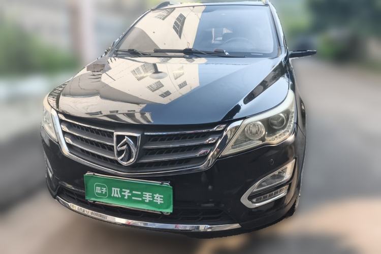 Used Baojun 560 2016 1.8L iAMT Luxury Model Front