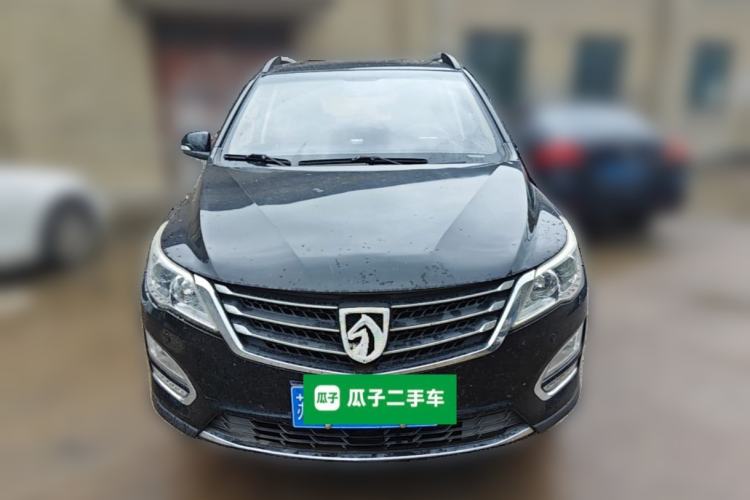 Used Baojun 560 2016 1.8L Manual Luxury Edition Front