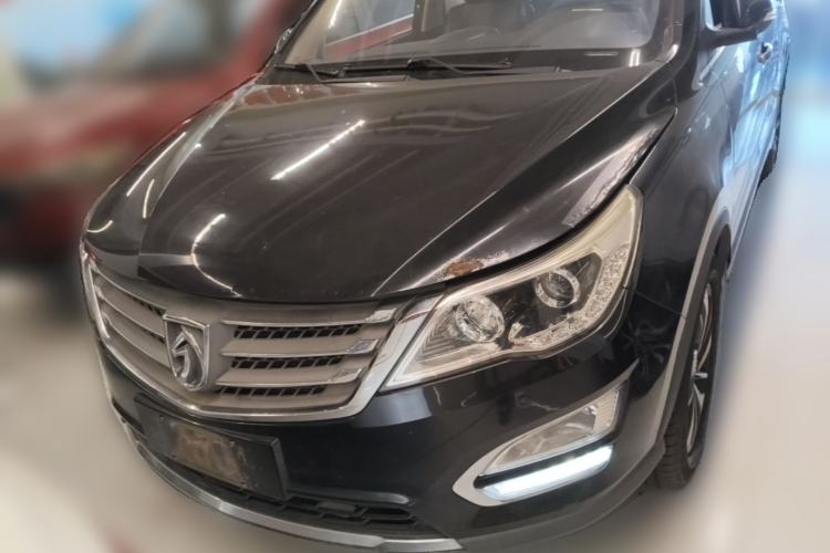 Used Baojun 560 2016 1.8L iAMT Luxury Model Front