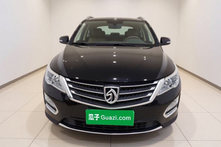 Used Baojun 560 2016 1.5T Manual Luxury Model Front