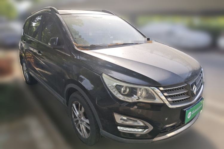 Used Baojun 560 2016 1.8L iAMT Elite Edition Front Right 45 Deg