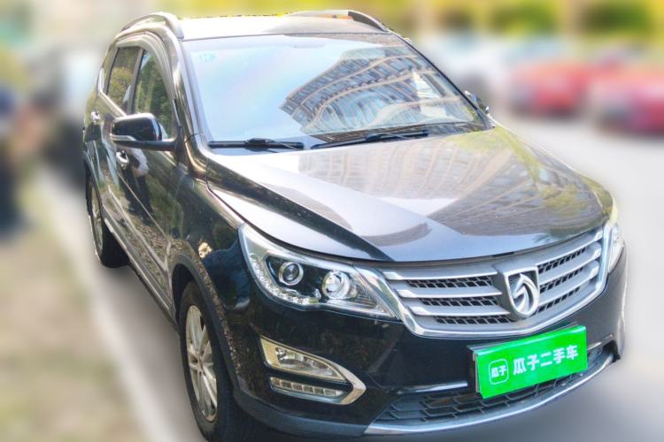 Used Baojun 560 2016 1.8L Manual Elite Edition Front Right 45 Deg