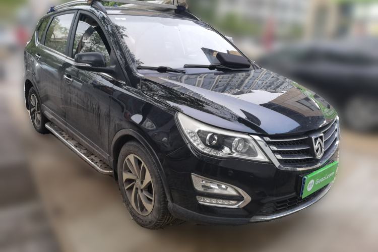 Used Baojun 560 2016 1.8L Manual Luxury Edition Front Right 45 Deg