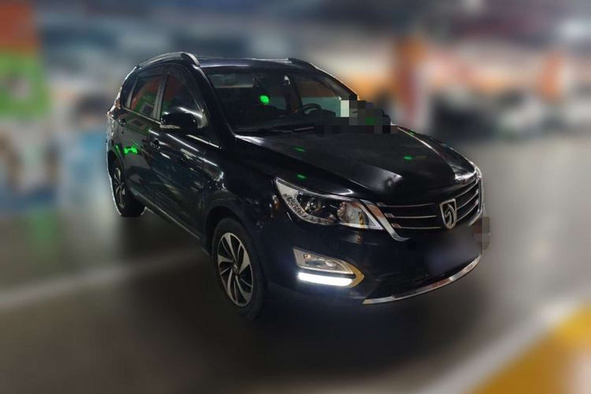 Used Baojun 560 2016 1.8L iAMT Luxury Model Front Right 45 Deg