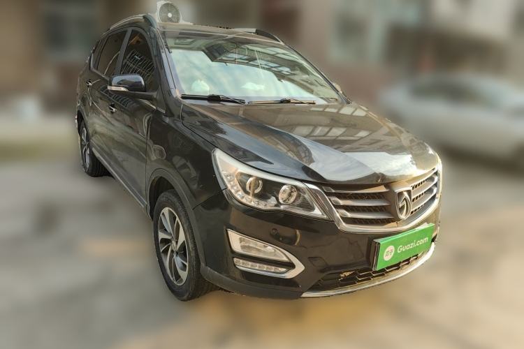 Used Baojun 560 2016 1.8L Manual Luxury Edition Front Right 45 Deg