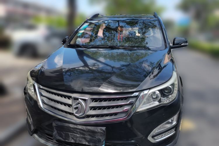 Used Baojun 560 2016 1.8L Manual Luxury Edition Front
