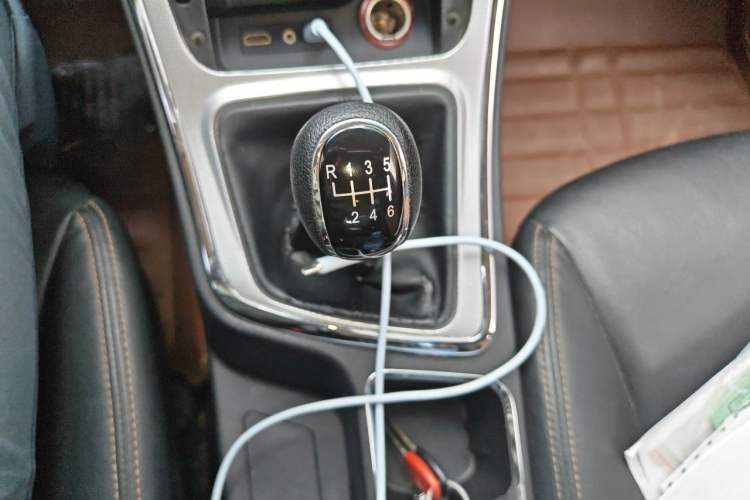 Used Baojun 560 2016 1.8L Manual Elite Edition Gear Lever