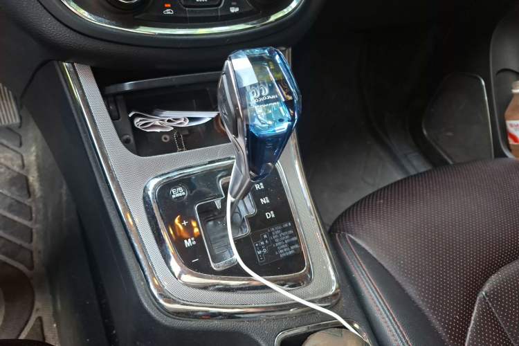Used Baojun 560 2016 1.8L iAMT Luxury Model Gear Lever