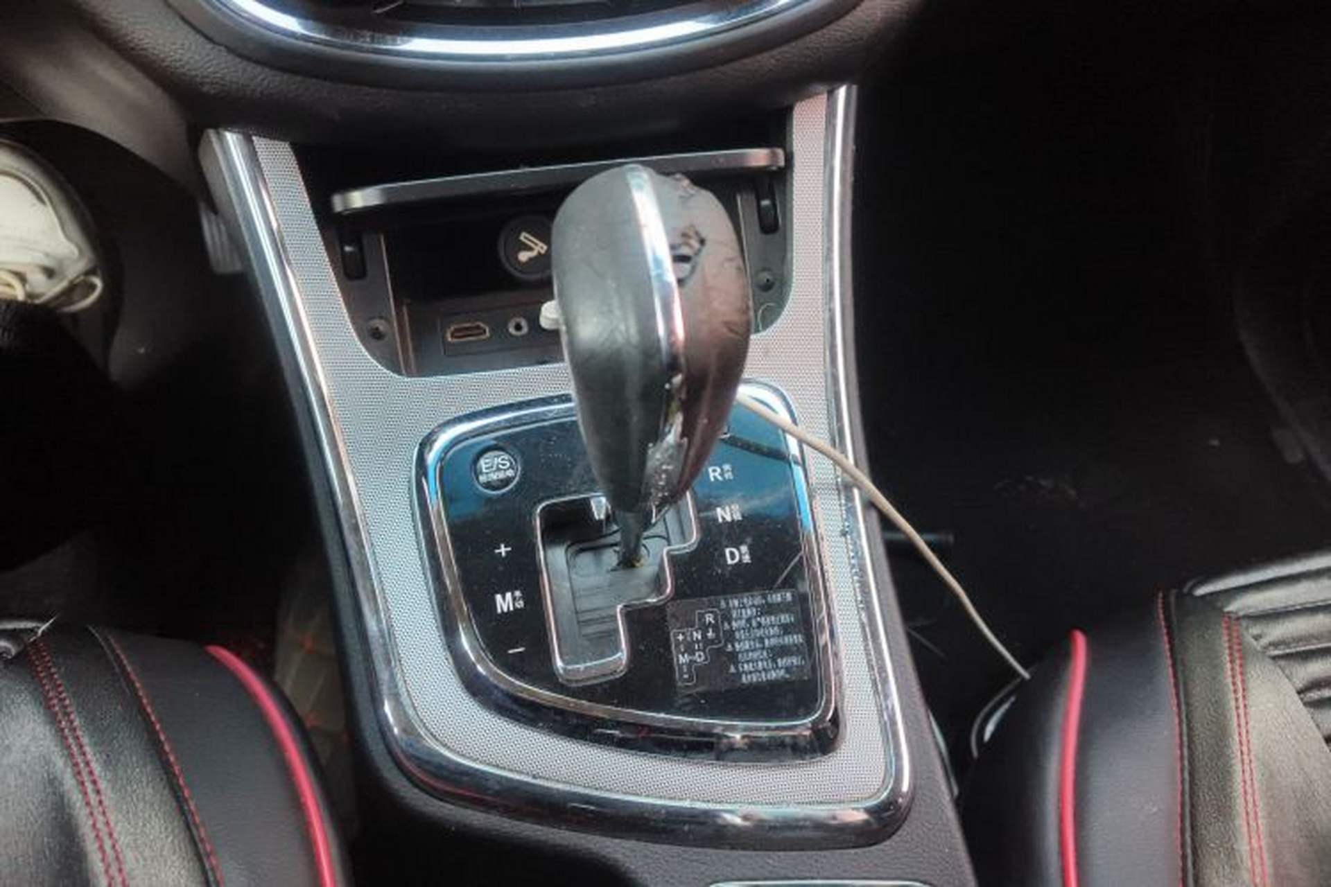 Used Baojun 560 2016 1.8L iAMT Luxury Model Gear Lever