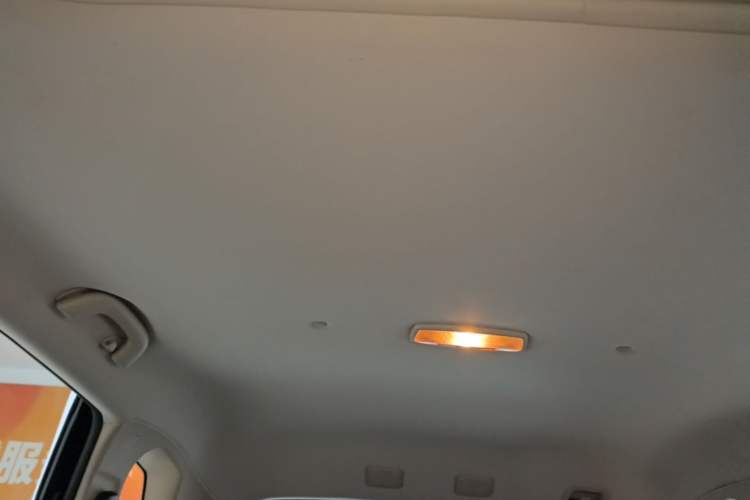 Used Baojun 560 2016 1.8L iAMT Luxury Model Headliner