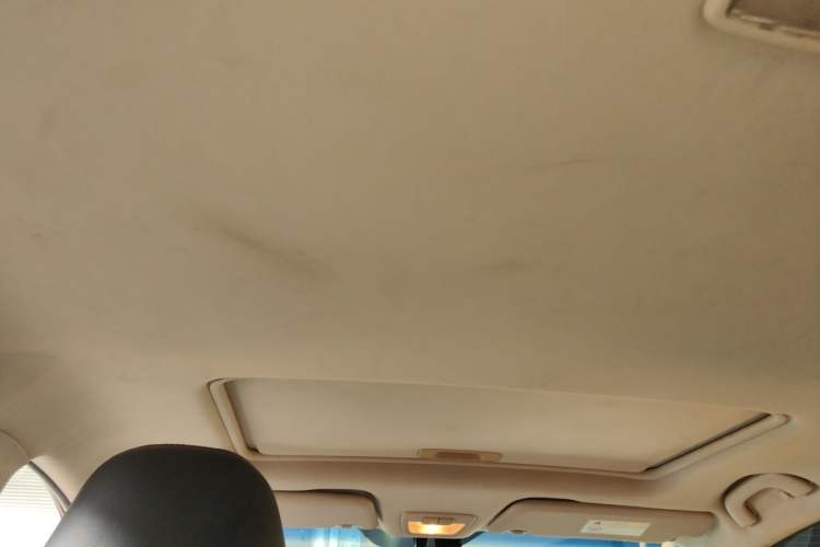 Used Baojun 560 2016 1.8L Manual Luxury Edition Headliner