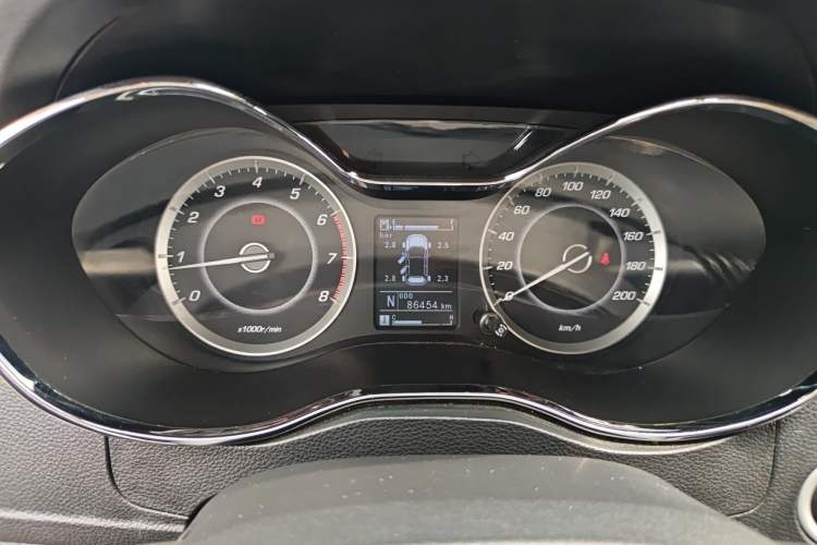 Used Baojun 560 2016 1.8L iAMT Luxury Model Instrument Cluster