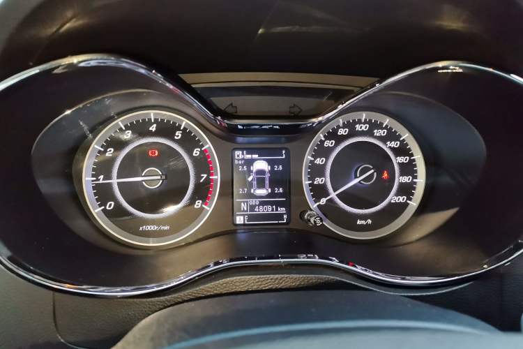 Used Baojun 560 2016 1.8L iAMT Luxury Model Instrument Cluster